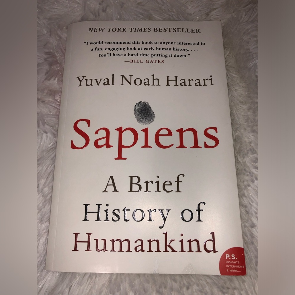 Sapiens: A Brief History of Humankind by Yuval Noah Harari Book